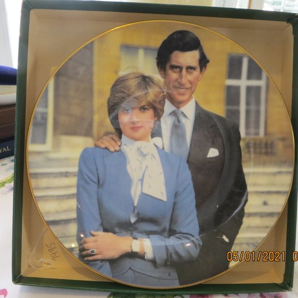 Souvenir Plate Prince Charles, Lady Diana Spencer - Picture 2 of 4